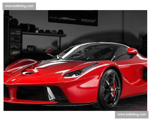 法拉利裁判 跳舞宠粉引爆全网!55 岁九头身男神两天涨粉 36 万成顶流 法拉利裁判 跳舞宠粉引爆全网!55 岁九头身男神两天涨粉 36 万成顶流