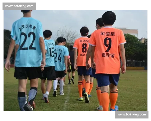 绿茵十八子:当战国烽烟踢入青春赛场